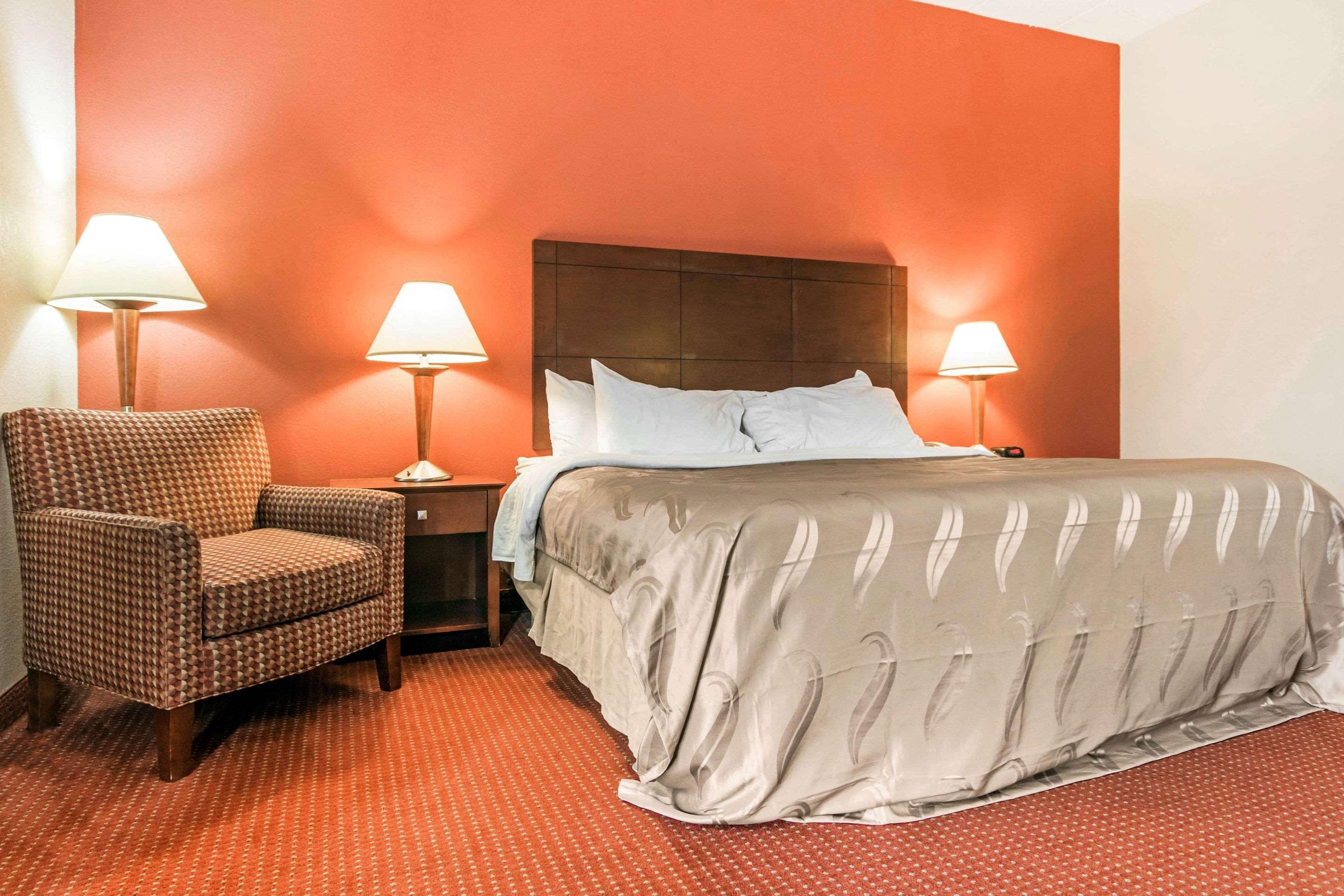 Holiday Inn Express Cincinnati-לורנסבורג מראה חיצוני תמונה