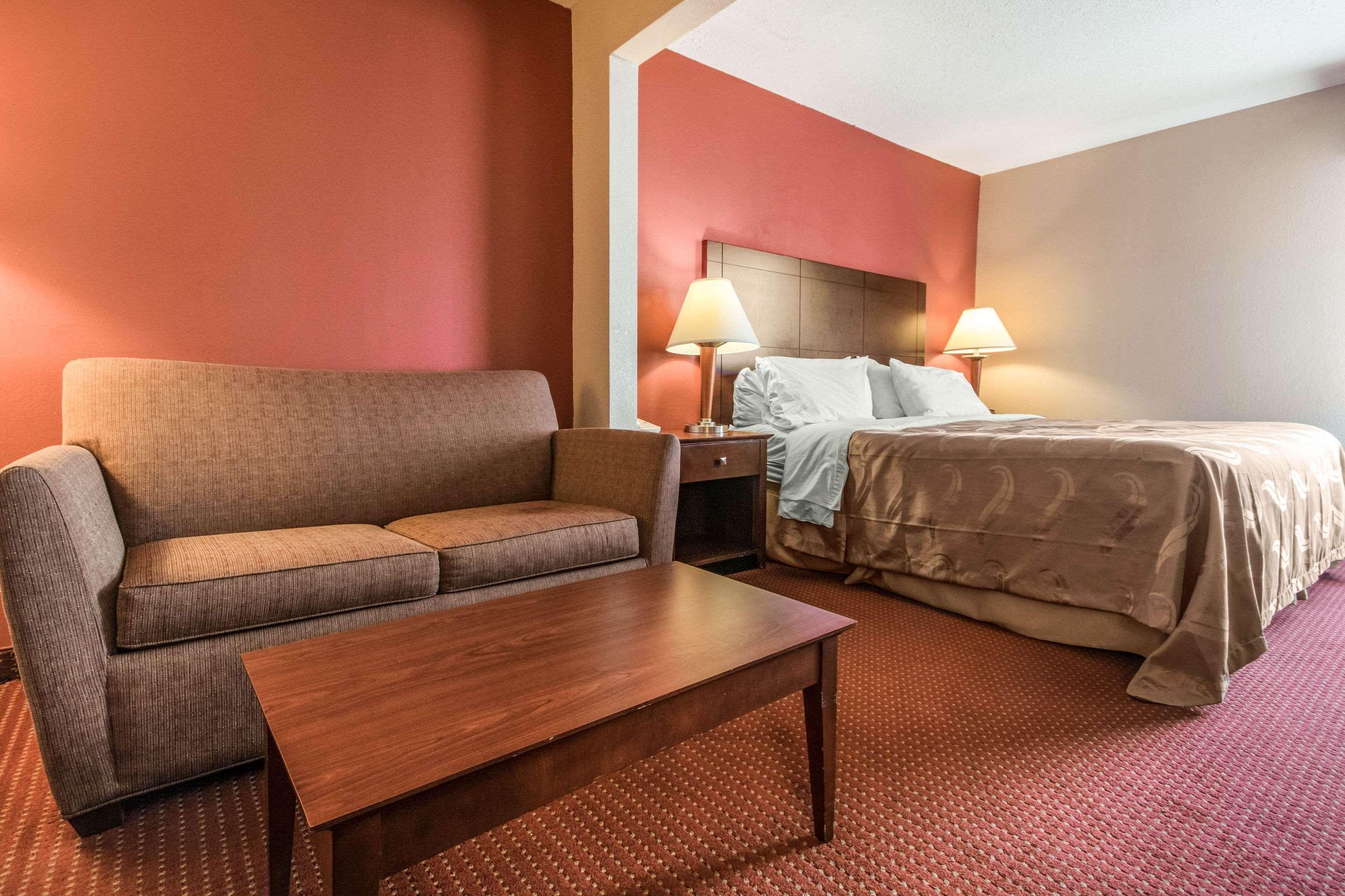 Holiday Inn Express Cincinnati-לורנסבורג מראה חיצוני תמונה